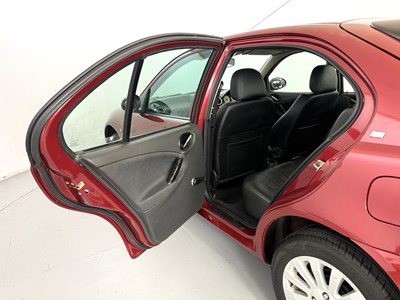 Lot 160 - 2006 Rover 25