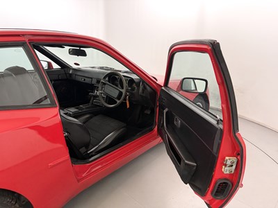 Lot 136 - 1984 Porsche 944