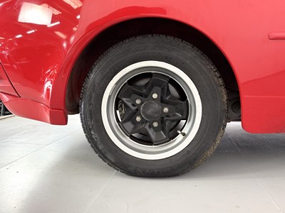 Lot 136 - 1984 Porsche 944