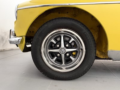 Lot 212 - 1978 MG B Roadster
