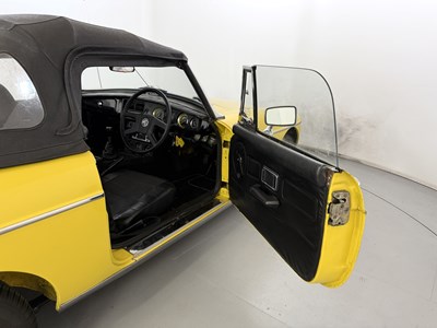 Lot 212 - 1978 MG B Roadster