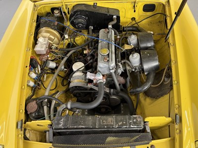 Lot 212 - 1978 MG B Roadster