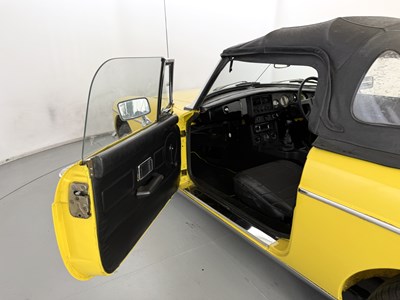 Lot 212 - 1978 MG B Roadster