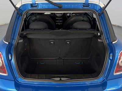 Lot 71 - 2006 Mini Cooper S