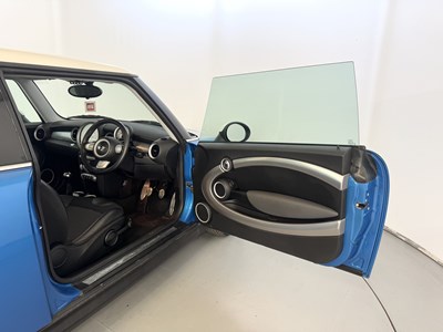 Lot 71 - 2006 Mini Cooper S