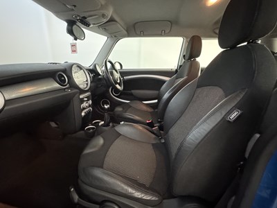 Lot 71 - 2006 Mini Cooper S