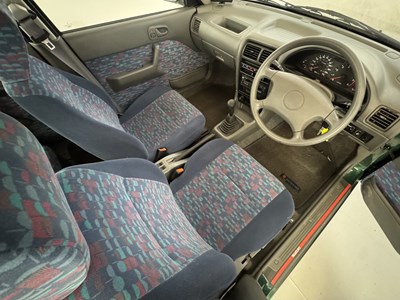 Lot 114 - 2000 Suzuki Swift