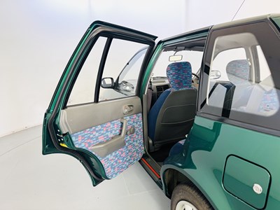 Lot 114 - 2000 Suzuki Swift