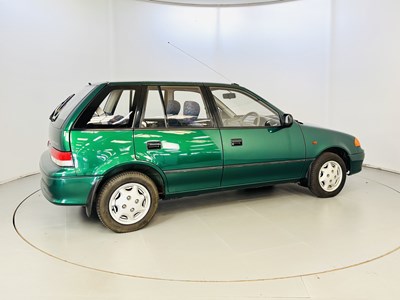 Lot 114 - 2000 Suzuki Swift