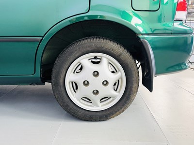 Lot 114 - 2000 Suzuki Swift