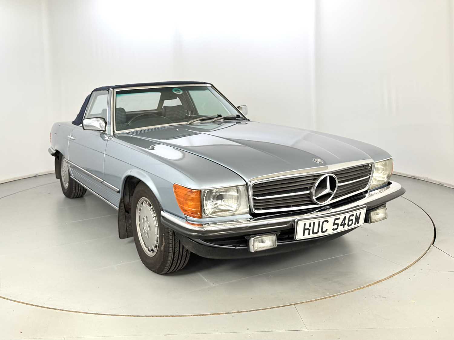 Lot 83 - 1980 Mercedes-Benz 380SL