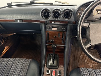 Lot 83 - 1980 Mercedes-Benz 380SL