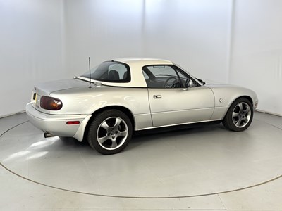 Lot 74 - 1990 Mazda MX5