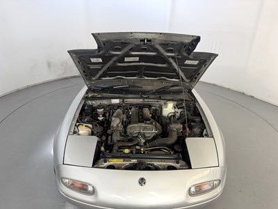 Lot 74 - 1990 Mazda MX5