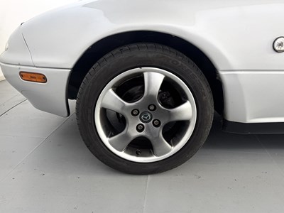 Lot 74 - 1990 Mazda MX5
