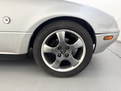 Lot 74 - 1990 Mazda MX5