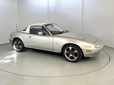 Lot 74 - 1990 Mazda MX5
