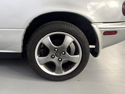 Lot 74 - 1990 Mazda MX5