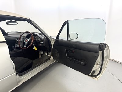 Lot 74 - 1990 Mazda MX5