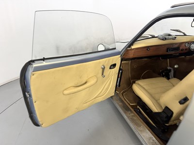 Lot 45 - 1970 Volkswagen Karmann Ghia