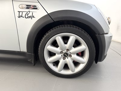 Lot 73 - 2002 Mini Cooper S