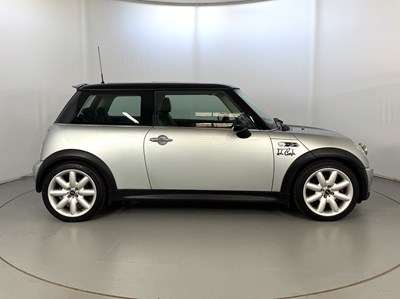 Lot 73 - 2002 Mini Cooper S