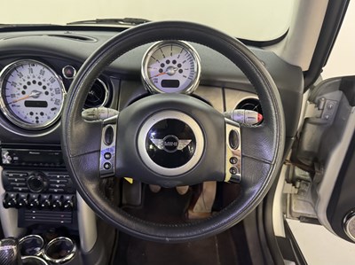 Lot 73 - 2002 Mini Cooper S