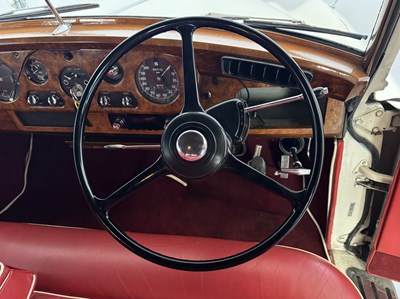 Lot 47 - 1960 Bentley S2