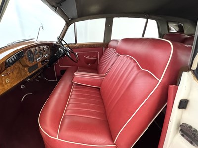 Lot 47 - 1960 Bentley S2