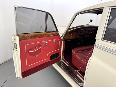 Lot 47 - 1960 Bentley S2