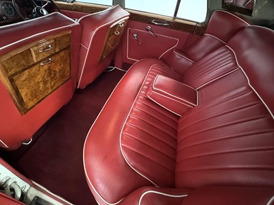 Lot 47 - 1960 Bentley S2