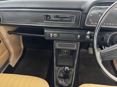 Lot 30 - 1976 Ford Escort GL 1.3