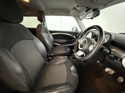 Lot 46 - 2007 Mini Cooper S