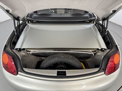 Lot 34 - 2003 Lexus SC430