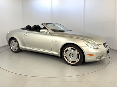 Lot 34 - 2003 Lexus SC430