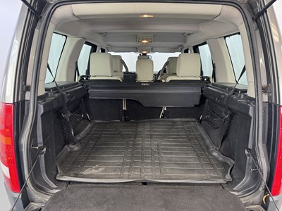 Lot 2009 Land Rover Discovery - NO RESERVE