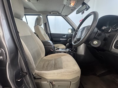 Lot 2009 Land Rover Discovery - NO RESERVE