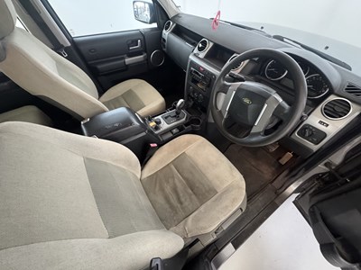 Lot 2009 Land Rover Discovery - NO RESERVE