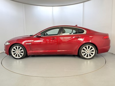 Lot 48 - 2015 Jaguar XF