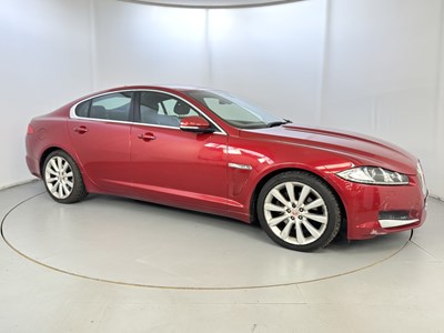 Lot 48 - 2015 Jaguar XF
