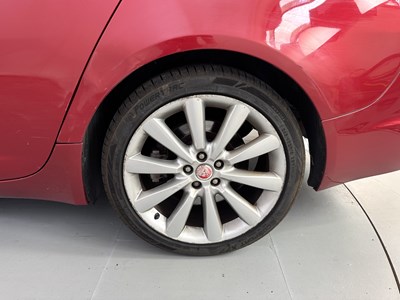 Lot 48 - 2015 Jaguar XF