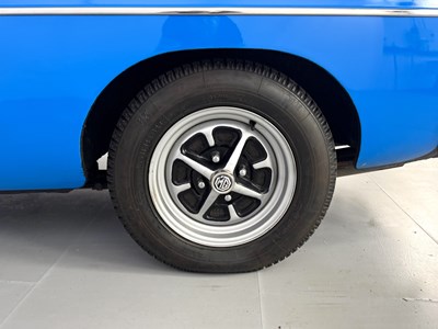 Lot 29 - 1980 MG B Roadster