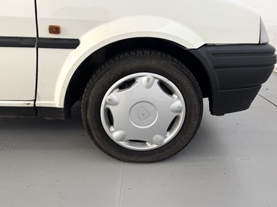 Lot 142 - 1990 Rover Metro - NO RESERVE