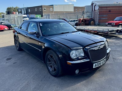 Lot 2006 Chrysler 300 Hemi 5.7