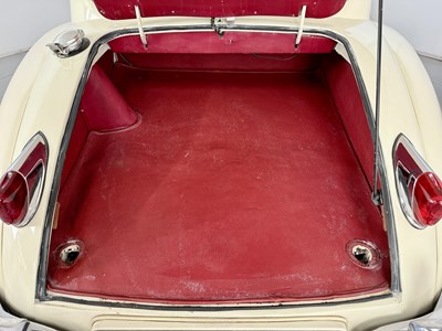 Lot 90 - 1955 Jaguar XK140