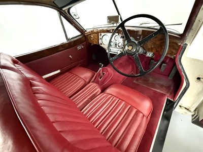 Lot 90 - 1955 Jaguar XK140