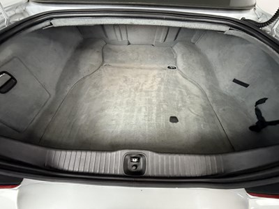 Lot 11 - 2008 Jaguar XJ Sport