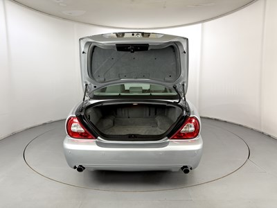Lot 11 - 2008 Jaguar XJ Sport