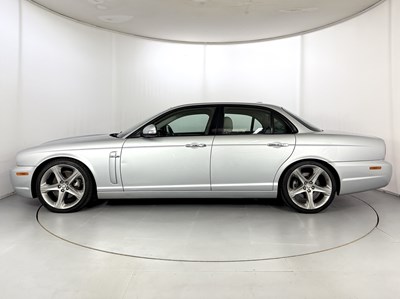 Lot 11 - 2008 Jaguar XJ Sport