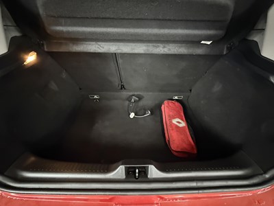 Lot 169 - 2013 Renault Clio - NO RESERVE